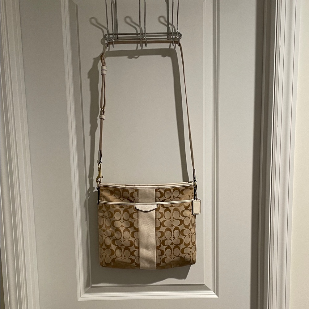 Beige and White Crossbody Bag